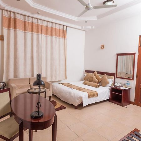 Hotel De Mag Darüsselam Dış mekan fotoğraf